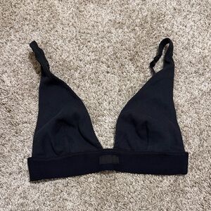 Skims Plunge Bralette in Black